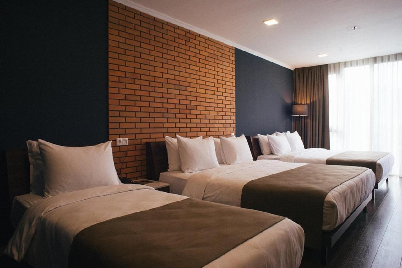 Bricks Hotel تبليسي المظهر الخارجي الصورة