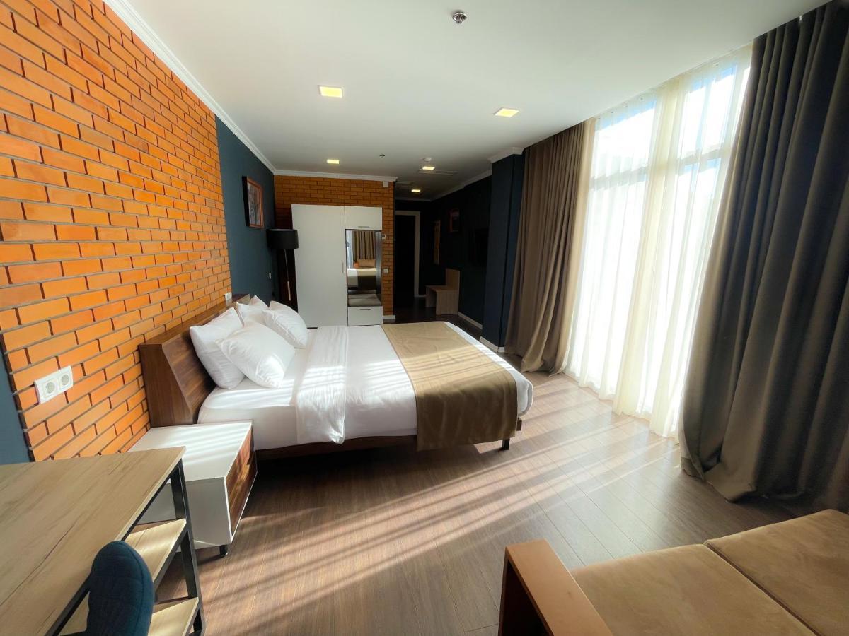 Bricks Hotel تبليسي المظهر الخارجي الصورة