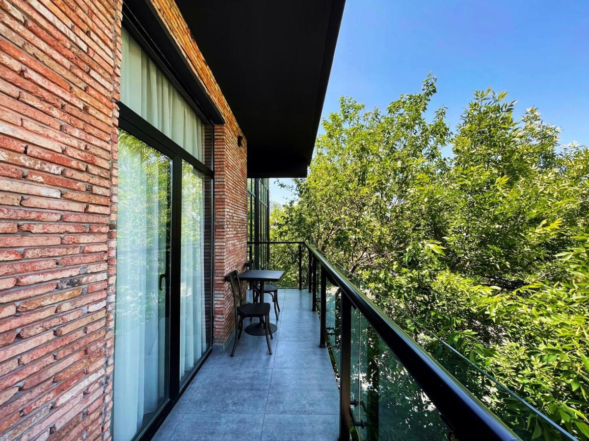 Bricks Hotel تبليسي المظهر الخارجي الصورة