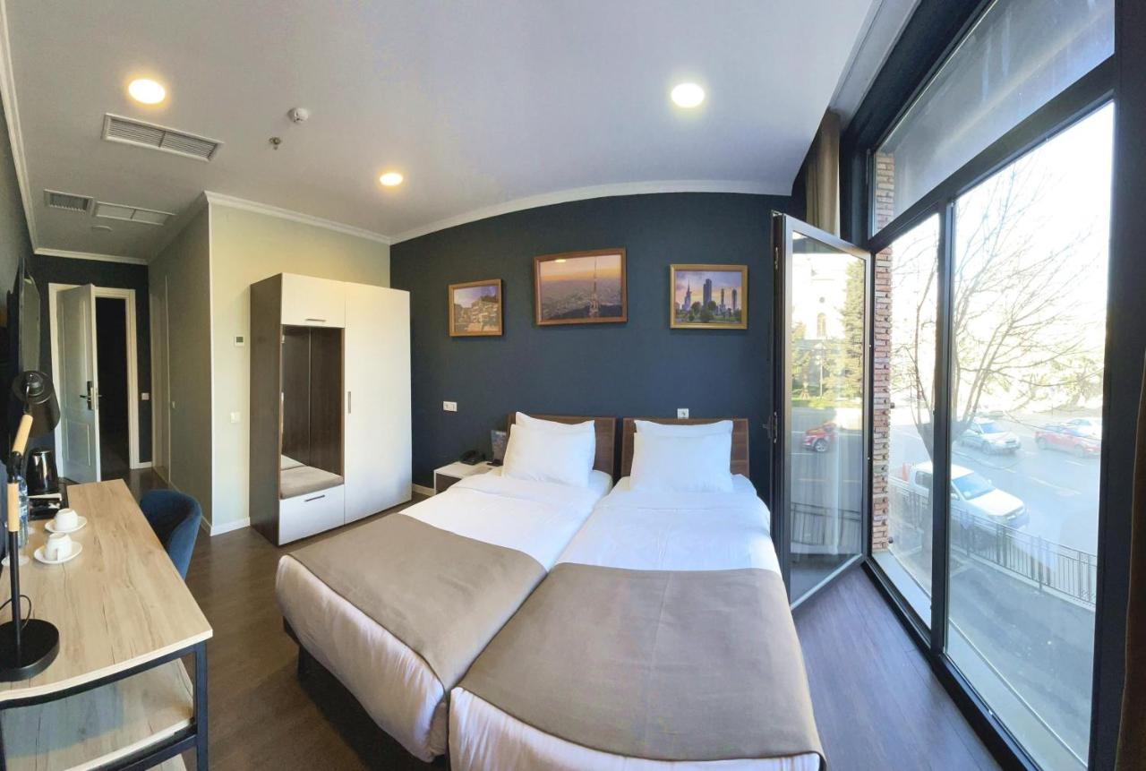 Bricks Hotel تبليسي المظهر الخارجي الصورة