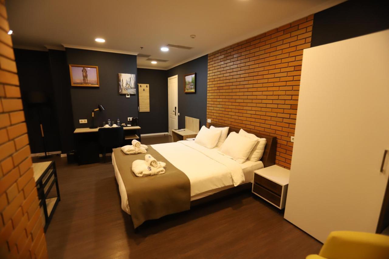Bricks Hotel تبليسي المظهر الخارجي الصورة