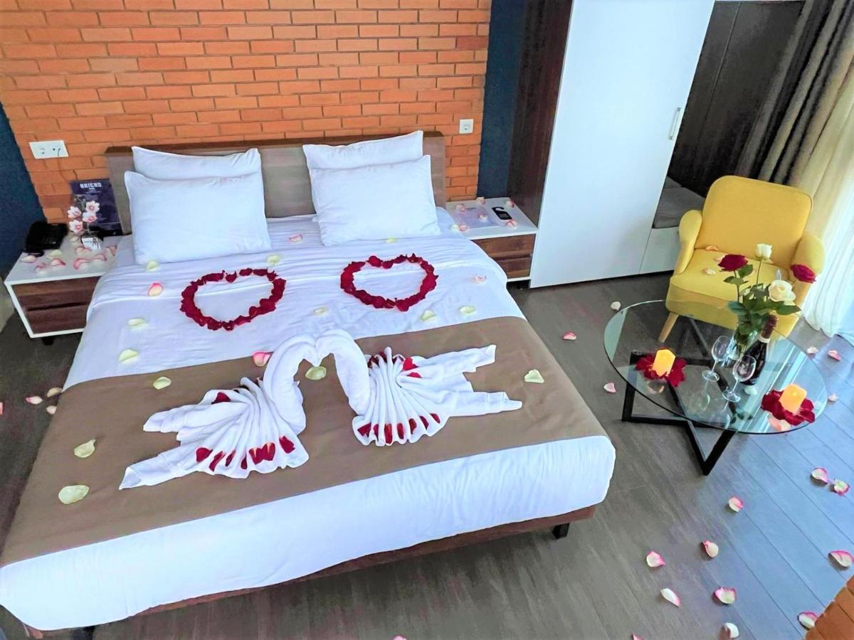 Bricks Hotel تبليسي المظهر الخارجي الصورة