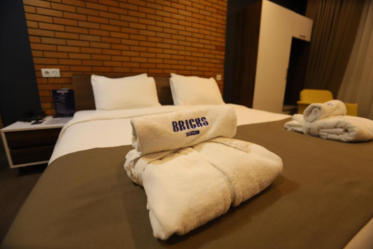 Bricks Hotel تبليسي المظهر الخارجي الصورة