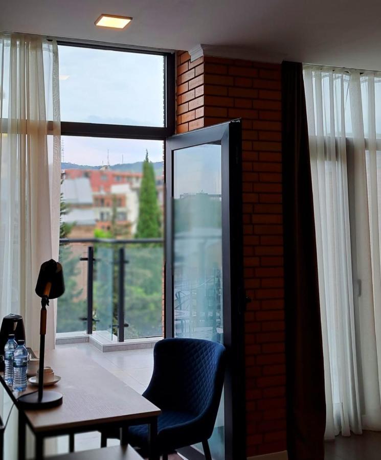 Bricks Hotel تبليسي المظهر الخارجي الصورة